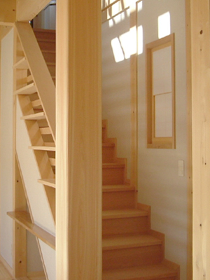檜の階段